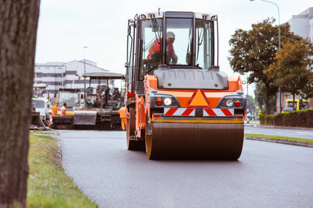 Best Driveway Paving Contractor  in Glendale, MS